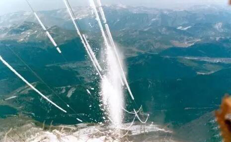 輸電線路覆冰在線監(jiān)測裝置 輸電線路覆冰在線監(jiān)測裝置