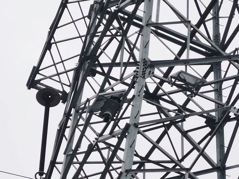 三跨在線(xiàn)視頻監(jiān)控裝置 三跨在線(xiàn)視頻監(jiān)控裝置